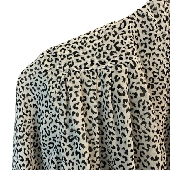 NWOT Calvin Luo | Black & White Animal Print Blouse Size Small - Picture 4 of 11